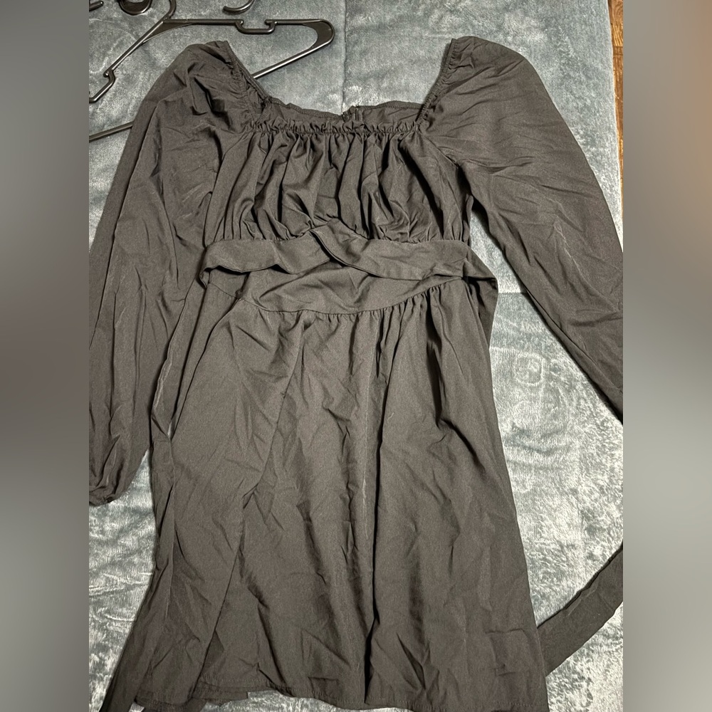 Medium dress